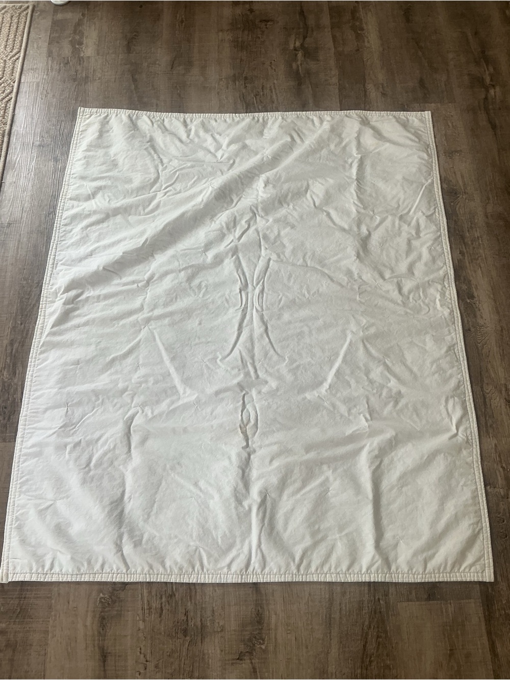 Vtg Mother Goose Nursery Rhyme Baby Quilt Yellow Panel Blanket 43x51.5 1990s - Picture 3 of 10